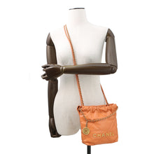 将图像加载到图库查看器中,CHANEL 22 Chain Bag OrangeAS3980 Lambskin Size Mini