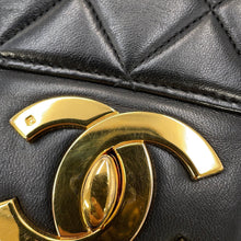 将图像加载到图库查看器中,CHANEL Matelasse ChainShoulder Bag BlackA04412 Lambskin Size 30