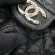 将图像加载到图库查看器中,CHANEL Luxury Chain Around Shoulder Bag Black Leather