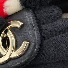 将图像加载到图库查看器中,CHANEL Matelasse ChainShoulder Bag Black/White/Red Mouton Lambskin