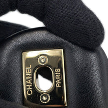 将图像加载到图库查看器中,CHANEL Matelasse ChainShoulder Bag Black/White/Red Mouton Lambskin