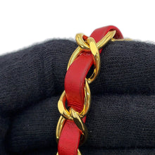 将图像加载到图库查看器中,CHANEL Matelasse ChainShoulder Bag Red Lambskin Size 17