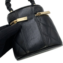 将图像加载到图库查看器中,CHANEL Mini Vanity Bag BlackAP2729 Lambskin