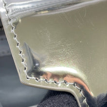 将图像加载到图库查看器中,LOUIS VUITTON Capucines Metal Dots SilverM21634 Leather Size BB