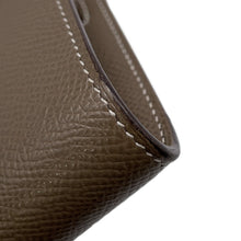 Load image into Gallery viewer, HERMES Kelly Wallet Long To-Go Etoupe Epsom