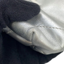 将图像加载到图库查看器中,CHANEL CHANEL22 ChainShoulder Bag White/SilverAS3980 Shiny Calf Leather Size Mini