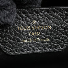 将图像加载到图库查看器中,LOUIS VUITTON Capucines NoirM59269 Enamel Leather Size BB