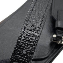 Load image into Gallery viewer, LOUIS VUITTON Bumbag・Dauphine NoirM67696 Monogram Giant Monogram Giant Reverse