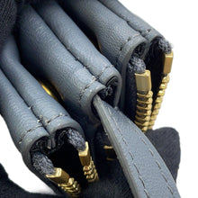 将图像加载到图库查看器中,CELINE Trio Shoulder Bag Gray171453 Leather Size Large