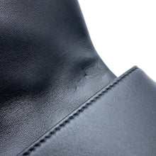 将图像加载到图库查看器中,LOUIS VUITTON Pochette・Coussin NoirM82116 Monogram Embossed Lamb Leather