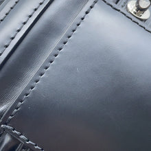 将图像加载到图库查看器中,LOUIS VUITTON Cannes NoirM52226 Epi Leather