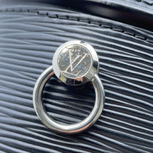 将图像加载到图库查看器中,LOUIS VUITTON Cannes NoirM52226 Epi Leather