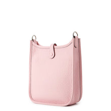 Load image into Gallery viewer, HERMES Evelyne Long Rose Sakura Taurillon Clemence Size TPM