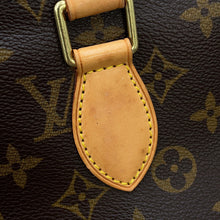 将图像加载到图库查看器中,LOUIS VUITTON Popincourt BrownM40009 Monogram