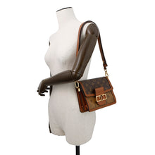 将图像加载到图库查看器中,LOUIS VUITTON Dauphine NoirM45959 Monogram Monogram Reverse Canvas Size MINI