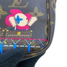 将图像加载到图库查看器中,LOUIS VUITTON Mini Pochette Accessoires PinkM69752 Monogram Vivienne