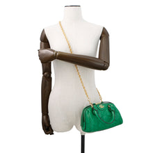 将图像加载到图库查看器中,GUCCI GGMatelasse 2WAYBag Green702251 Leather