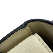 将图像加载到图库查看器中,Delvaux Tempate Off-white Leather Size MM