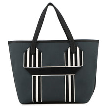 将图像加载到图库查看器中,HERMES Pure Sangle Tote Vert Rousseau/Black Toile Military Taurillon Clemence