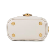 将图像加载到图库查看器中,LOUIS VUITTON Vanity Coussin BeigeM25219 Monogram Lamb Leather Size PM