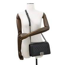 将图像加载到图库查看器中,CHANEL Boy Chanel ChainShoulder Bag BlackA67086 Caviar Leather Size 25