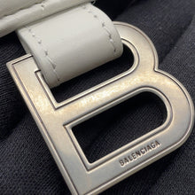 将图像加载到图库查看器中,BALENCIAGA Crash ChainShoulder Bag White716351 Leather Size Small