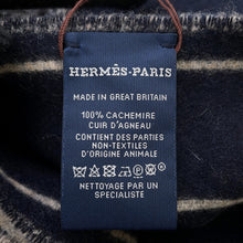 Load image into Gallery viewer, HERMES Scarf Craie de H Blue・Marine / Beige・Cine Cashmere100%