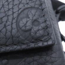 将图像加载到图库查看器中,LOUIS VUITTON Steamer Wearable Wallet NoirM81746 Monogram・Taurillon