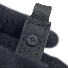 将图像加载到图库查看器中,LOUIS VUITTON Phone box Khaki/BrownM30581 Taiga Leather Monogram