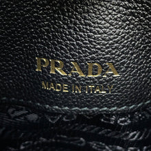 将图像加载到图库查看器中,PRADA Shopping tote Black1BG539 Leather