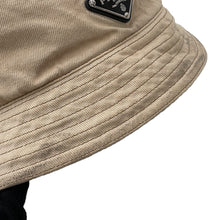 Load image into Gallery viewer, PRADA triangle logo bucket hat Size XL Beige2HC137 Cotton100%
