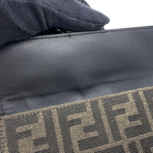 将图像加载到图库查看器中,FENDI Baguette Slim Shoulder Bag Brown7M0295 Canvas