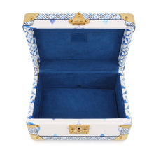 Load image into Gallery viewer, LOUIS VUITTON Coffret Tresor24 White/BlueM10250 Monogram Visor Pool