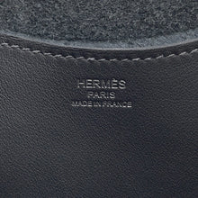 Load image into Gallery viewer, HERMES In the loop Caban Taurillon Clemence Swift Leather Size 18