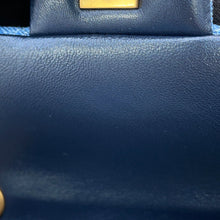 将图像加载到图库查看器中,CHANEL Matelasse ChainShoulder Bag BlueA69900 Denim Size Mini