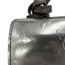 将图像加载到图库查看器中,LOUIS VUITTON Spring street Silver/Tassili YellowM90376 Monogram Vernis Leather Epi Leather Monogram Size PM