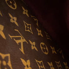 将图像加载到图库查看器中,LOUIS VUITTON Montaigne BordeauxM41055 Monogram Size BB
