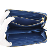 将图像加载到图库查看器中,LOUIS VUITTON Zippy Wallet MarineM81226 Monogram / Jaguar Denim