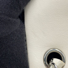 将图像加载到图库查看器中,CHANEL Mini Matelasse ChainShoulder White/BlackA69900 Tweed