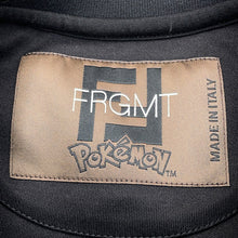 Load image into Gallery viewer, FENDI Fragment Pokemon Collaboration Dragonite T-Shirt Size S BlackFS9626 Cotton100%
