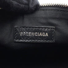 将图像加载到图库查看器中,BALENCIAGA Le Cagoule Cylinder Shoulder Bag Black771716 Leather