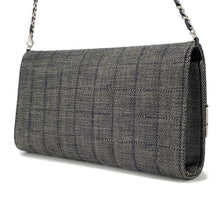 将图像加载到图库查看器中,CHANEL Chocolate Bar Chain Shoulder Bag Navy Denim