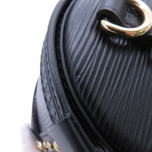 将图像加载到图库查看器中,LOUIS VUITTON Papillon Trunk NoirM58655 Epi Leather