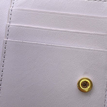 将图像加载到图库查看器中,Bottega Veneta Cassette Small Bifold Wallet Oyster742698 Leather