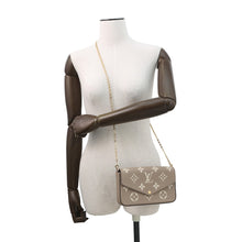 将图像加载到图库查看器中,LOUIS VUITTON Felicie Pochette Tourterelle/ClaimM82610 Monogram Empreinte Leather