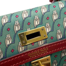 将图像加载到图库查看器中,HERMES Mini Kelly Owl Green/Rouge H Silk Box Calf Leather Size 20