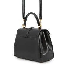 Load image into Gallery viewer, CELINE 16 Saze Black188003 Calf Leather Size Small