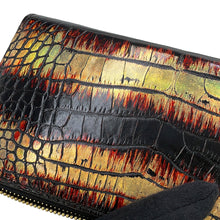 将图像加载到图库查看器中,LOUIS VUITTON Zippy wallet Black/Gold Exotic Leather