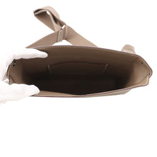 Load image into Gallery viewer, HERMES Videpoches Shoulder Bag Etoupe Togo Leather