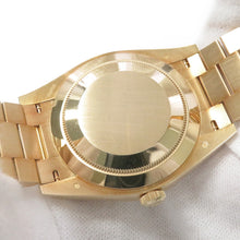 将图像加载到图库查看器中,ROLEX Day-Date40 W40mm 18K Yellow Gold Black Dial228238A